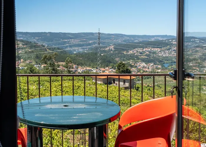 Casa Da Cardenha * قلعة بايفا